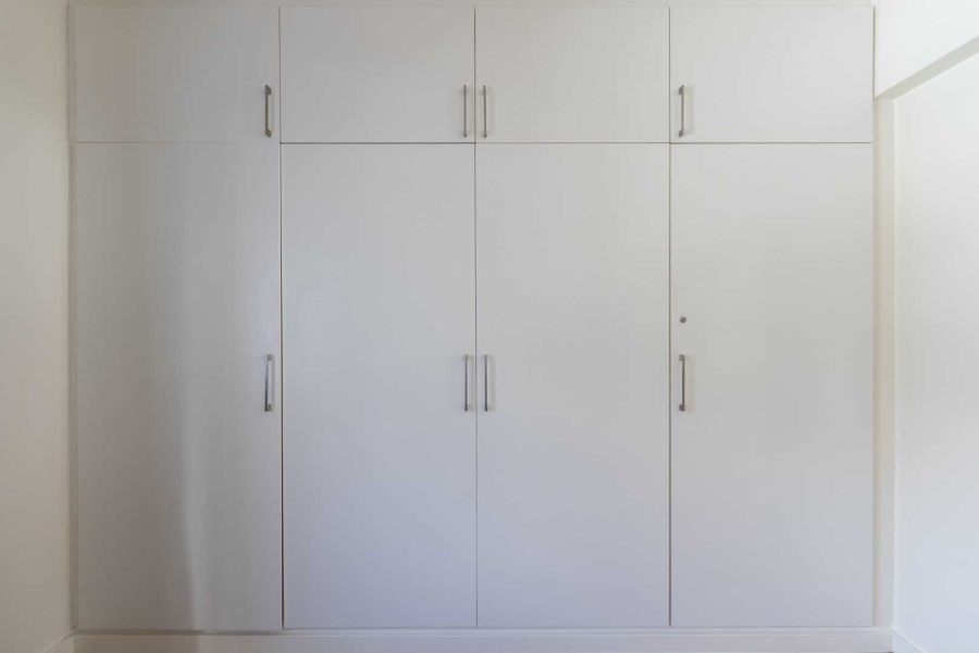 2 Bedroom Property for Sale in Sea Point Western Cape